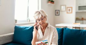 Medication Advice Phone Line to Close in Australia