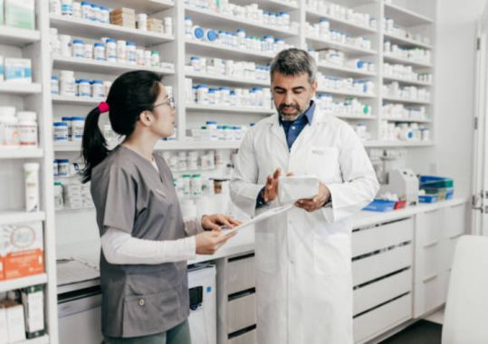 Pharmacists Push for Expanded Prescribing Powers