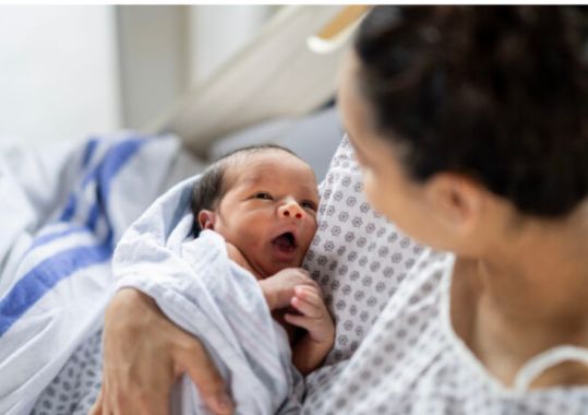 New Senate inquiry to examine women’s health after childbirth