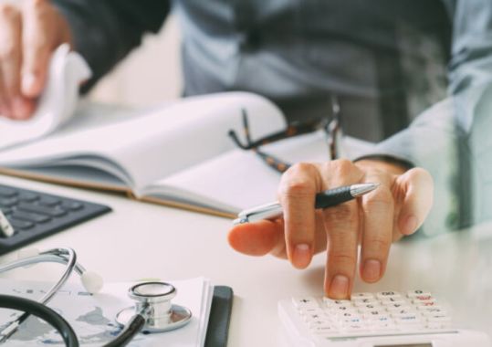 Government considers new measures to tackle high specialist fees