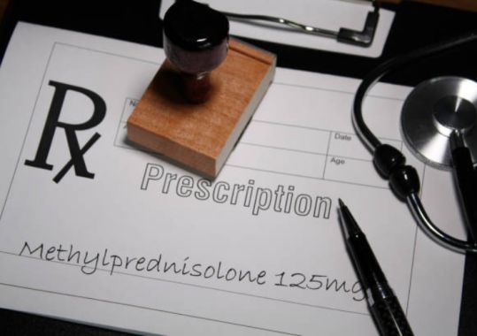 Ahpra strengthens oversight of prescribing practices