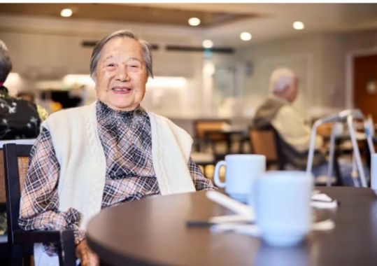 Aged care residents to receive greater protection over extra fees