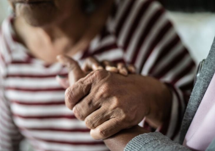 GP ‘gag clause’ for VAD to be scrapped