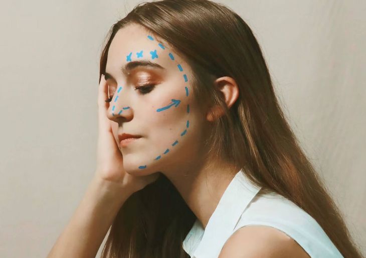 Queensland doctor banned over botched facelift procedure