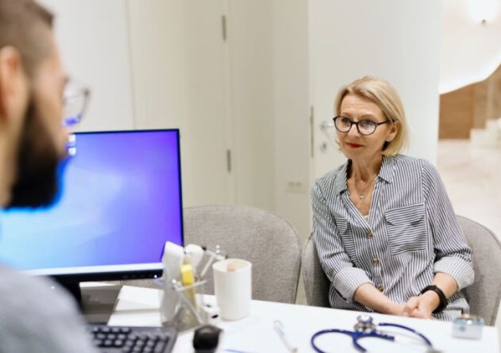Government Reviews Oversight of AI Medical Scribes in Healthcare
